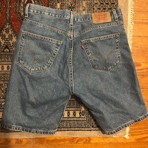 Demin Levi's shorts W L 34